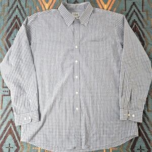 LL BEAN Button Down dress shirt‎